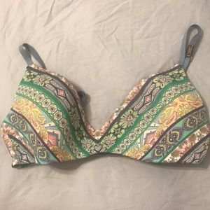 Patterned Victoria’s Secret Bra